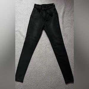 ❄︎Hey gurl hey! SHEINSXY Dark Grey Skinny Fit Jeans! Size:26 Condition:NEW❄︎